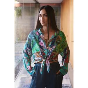 Johnny Was Tigres Et Fleurs Silk Button Down Shirt Tropical Tiger XS Blouse